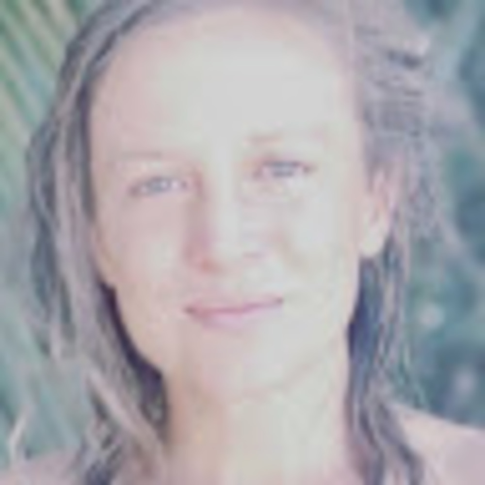 Meet your Posher, Ember